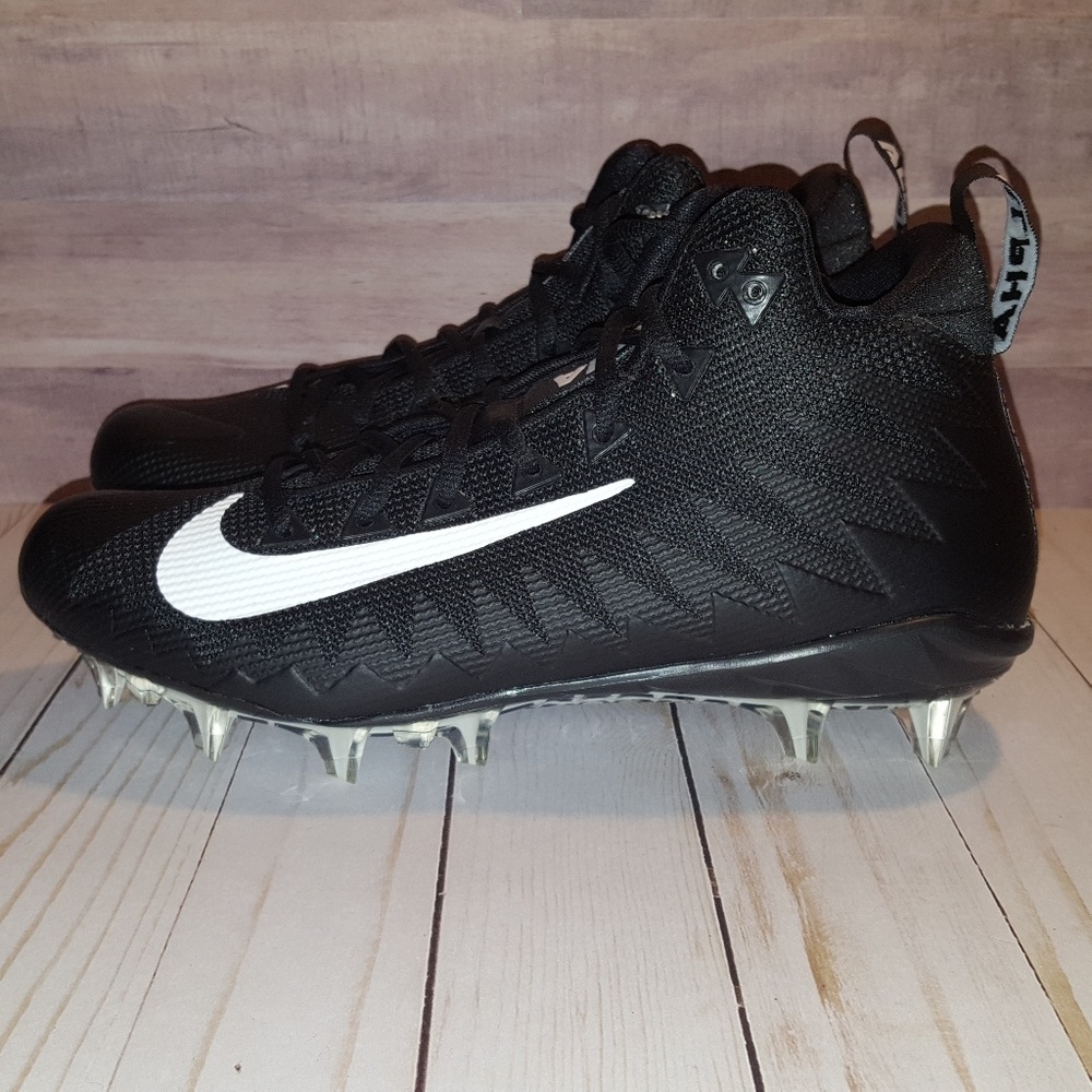 Men's Football Cleat Nike Alpha Menace Pro Mid